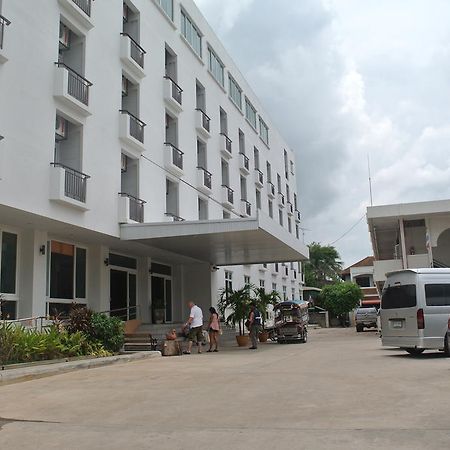 Phaiboon Place Hotel Kalasin Luaran gambar