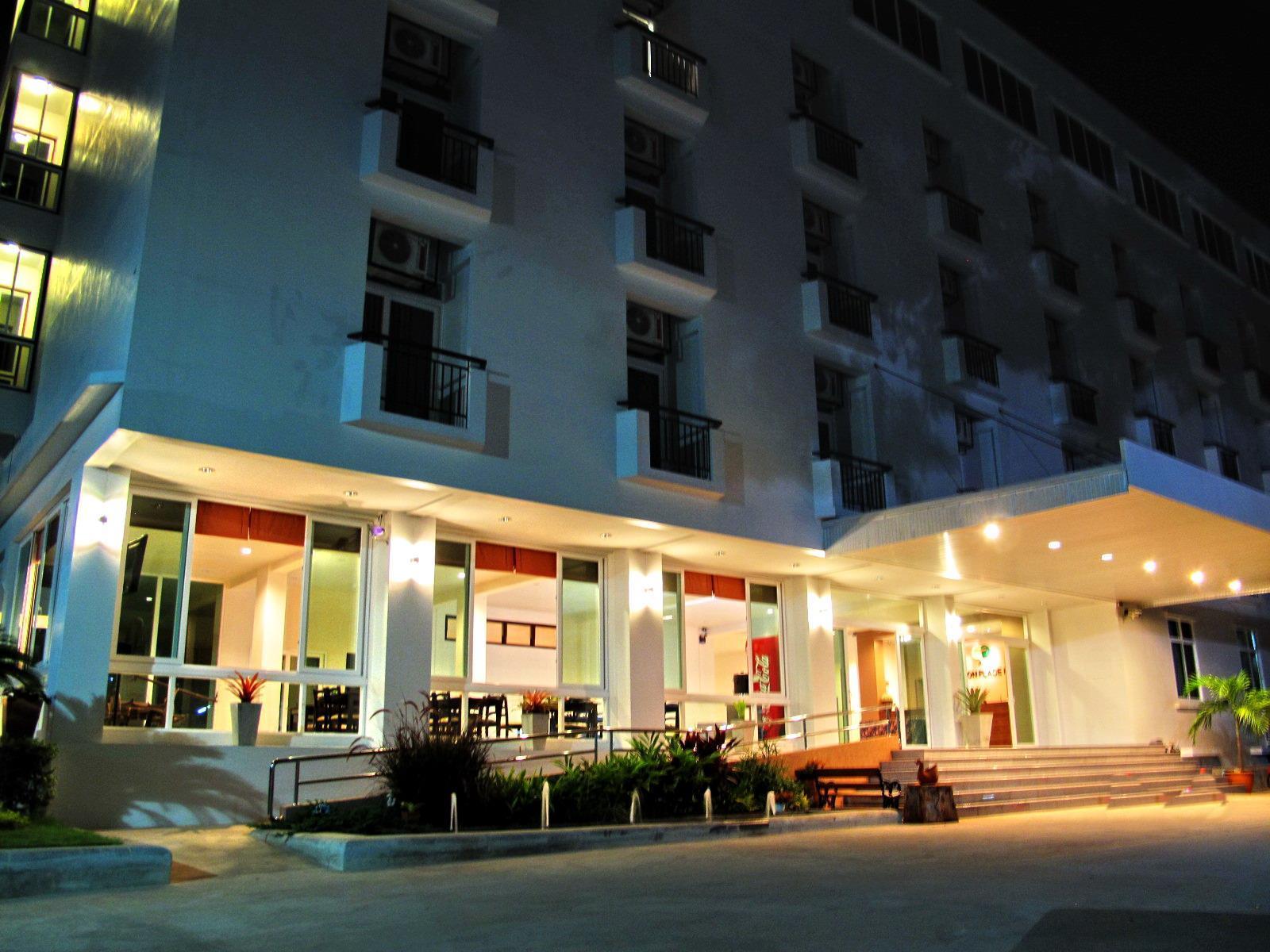 Phaiboon Place Hotel Kalasin Luaran gambar