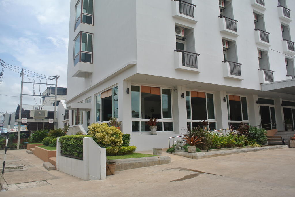 Phaiboon Place Hotel Kalasin Luaran gambar